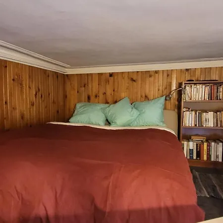 Apartment Le 35 Rue Coquilliere With Airport Pick-up Service